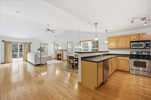 749 Cricket Ln, Middleton, WI 53562 - Photo 19