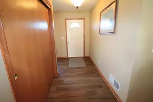 2635 Kelso Dr, Janesville, WI 53546 - Photo 9