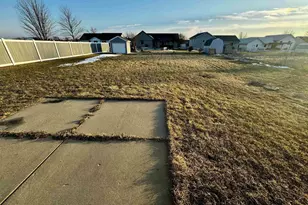 2611 Affirmed Dr, Janesville, WI 53546 - Photo 29