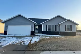 2611 Affirmed Dr, Janesville, WI 53546 - Photo 3