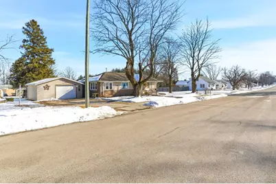 2402 Van Buren Street, New Holstein, WI 53061 - Photo 45