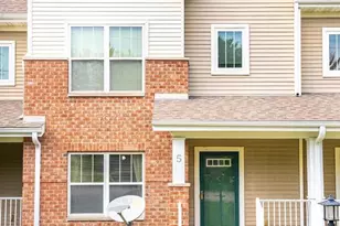 707 Cricket Ln, Madison, WI 53562 - Photo 3
