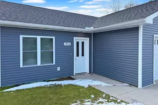 1956 Retzlaff Dr, Reedsburg, WI 53959 - Photo 3