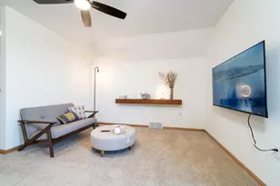 719 Cricket Ln, Madison, WI 53562 - Photo 29