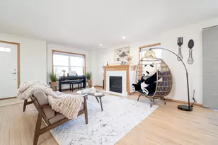 719 Cricket Ln, Madison, WI 53562 - Photo 7