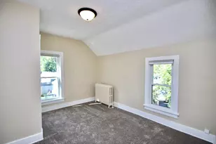 302-304 Bluff St, Beloit, WI 53511 - Photo 5