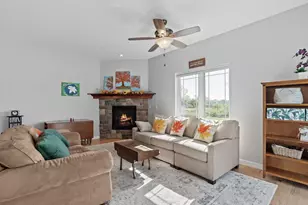 4237 Cortland Ct, Windsor, WI 53598 - Photo 9