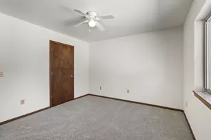 1012 Rockefeller Ln, Madison, WI 53704 - Photo 21