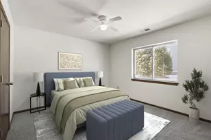 1012 Rockefeller Ln, Madison, WI 53704 - Photo 3