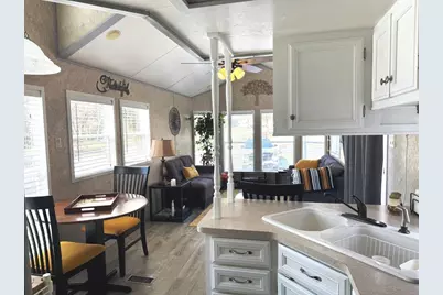 506 Sunset Circle, Edgerton, WI 53534 - Photo 5