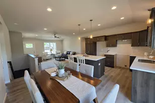 436 Sandmar Dr, Ripon, WI 54971 - Photo 5