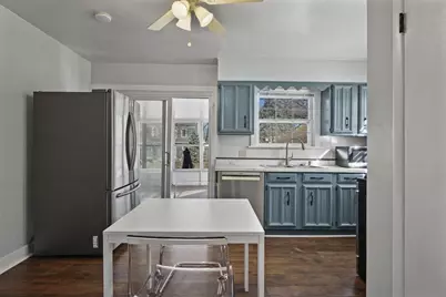 718 W Olin Avenue, Madison, WI 53715 - Photo 5