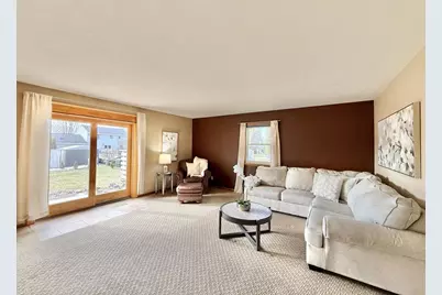 3438 Spruce Street, Janesville, WI 53546 - Photo 5