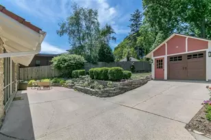 208 Lathrop St, Madison, WI 53726 - Photo 77