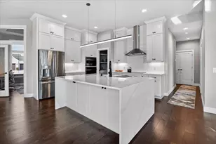 2012 Paris Ln, Cottage Grove, WI 53527 - Photo 15