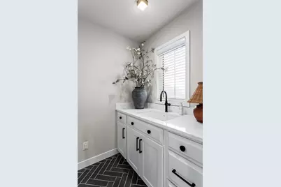 4872 Augusta Drive, Middleton, WI 53597 - Photo 39