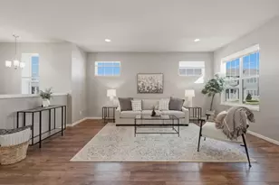 2914 Bulwer Ln, Fitchburg, WI 53593 - Photo 7