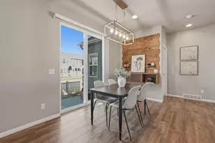 2914 Bulwer Ln, Fitchburg, WI 53593 - Photo 11