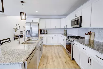 993 Clover Lane, DeForest, WI 53532 - Photo 9