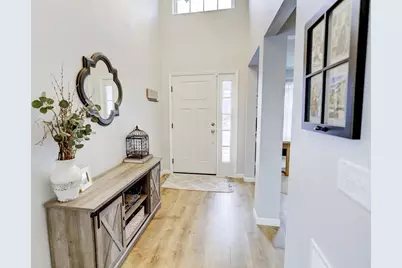 993 Clover Lane, DeForest, WI 53532 - Photo 5