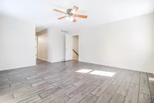 864 Leah Ct, Jefferson, WI 53549 - Photo 17