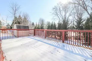 864 Leah Ct, Jefferson, WI 53549 - Photo 39