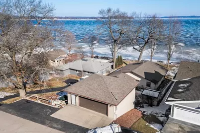 N4470 S Lakeshore Drive, Green Lake, WI 54941 - Photo 67