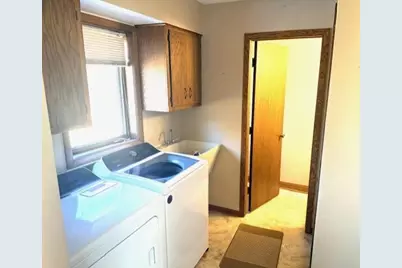 220 Tower Drive, Sun Prairie, WI 53590 - Photo 13