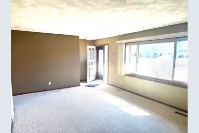 220 Tower Drive, Sun Prairie, WI 53590 - Photo 3