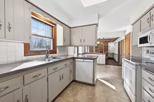 908 Harding St, Oregon, WI 53575 - Photo 15