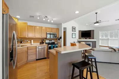 834 Jenna Court, Verona, WI 53593 - Photo 7