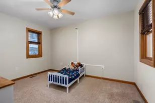 2002 Retzlaff Dr, Reedsburg, WI 53959 - Photo 29