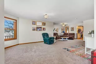 2002 Retzlaff Dr, Reedsburg, WI 53959 - Photo 13