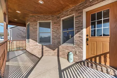 2002 Retzlaff Drive, Reedsburg, WI 53959 - Photo 5