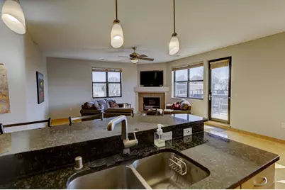 808 Williamson Street #402, Madison, WI 53703 - Photo 17