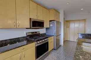 808 Williamson St, Madison, WI 53703 - Photo 13