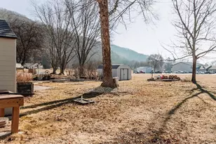 1202 E Iowa St, Prairie Du Chien, WI 53821 - Photo 27