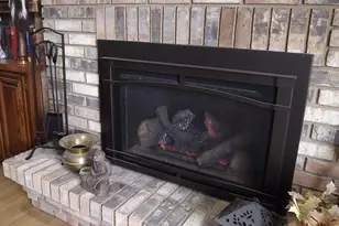 1202 E Iowa St, Prairie Du Chien, WI 53821 - Photo 7