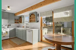 4617 School Rd, Madison, WI 53704 - Photo 11