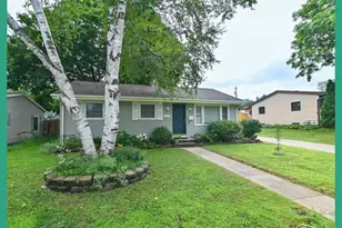 4617 School Rd, Madison, WI 53704 - Photo 3