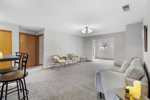 102 Prairie Heights Dr, Verona, WI 53593 - Photo 11