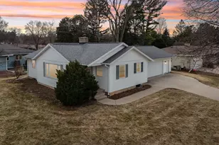 4801 S Hill Dr, Madison, WI 53705 - Photo 3