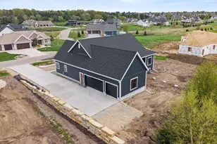 6811 Angelica Trl, Sun Prairie, WI 53590 - Photo 79