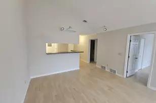 906 Kottke Dr, Madison, WI 53719 - Photo 15