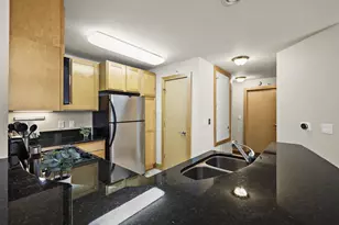 333 W Mifflin St, Madison, WI 53703 - Photo 11