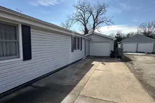 2006 North St, Beloit, WI 53511 - Photo 33