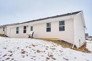 3221 Emerald Dr, Janesville, WI 53546 - Photo 45