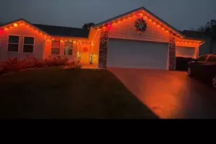 3221 Emerald Dr, Janesville, WI 53546 - Photo 49