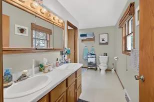304 Holland Ln, Hollandale, WI 53544 - Photo 19