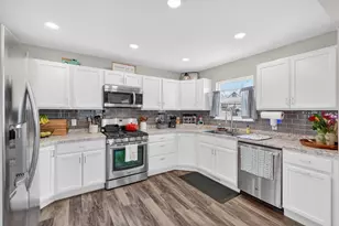 304 Holland Ln, Hollandale, WI 53544 - Photo 11